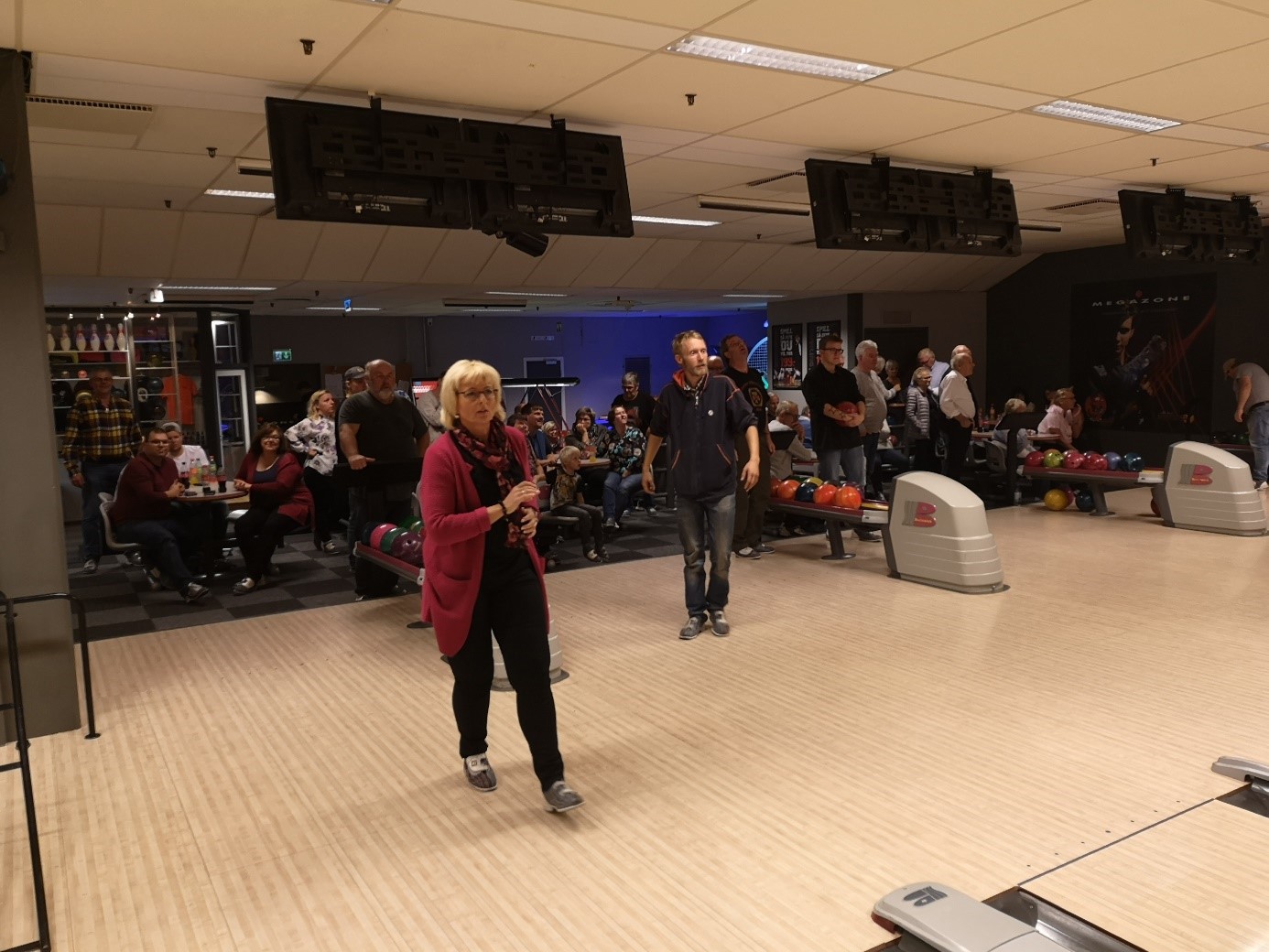 Oppmøterekord på medlemsmøtet på Bowling 1 Hamar